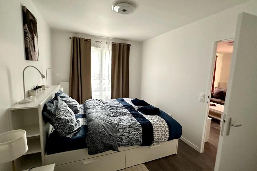 Appartement Cozy - Quartier Residentiel Melun Esterno foto