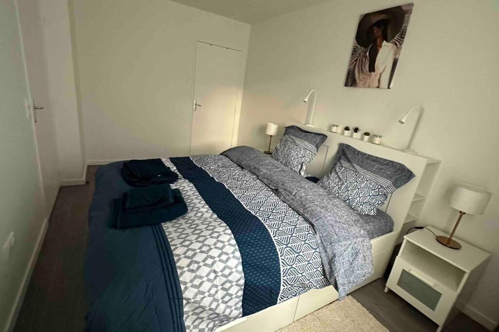 Appartement Cozy - Quartier Residentiel Melun Esterno foto