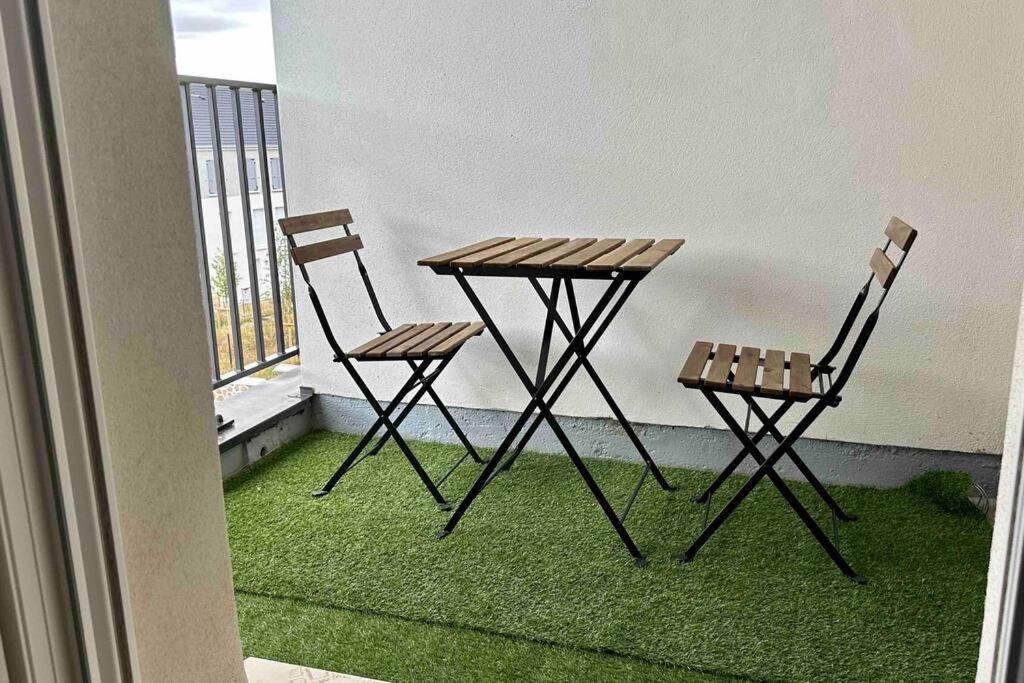 Appartement Cozy - Quartier Residentiel Melun Esterno foto